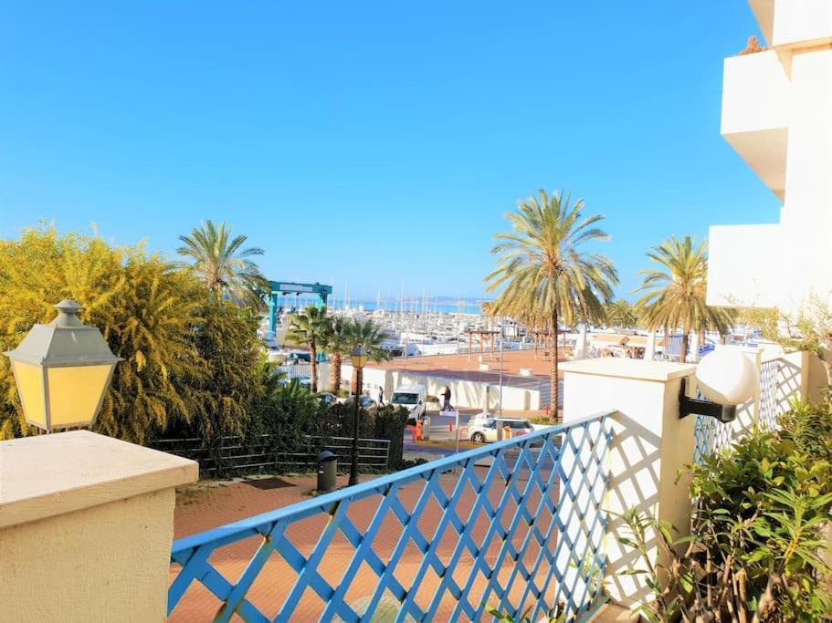 Cozy Apartment Between The Port And The Beach La Rada Estepona Exterior foto